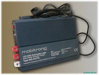 Le site du JOUET 26 de YACHTING FRANCE : Chargeur batterie WAECO mobitronic
